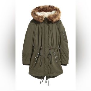 H&M padded green parka with removable Fur lining - size US 4